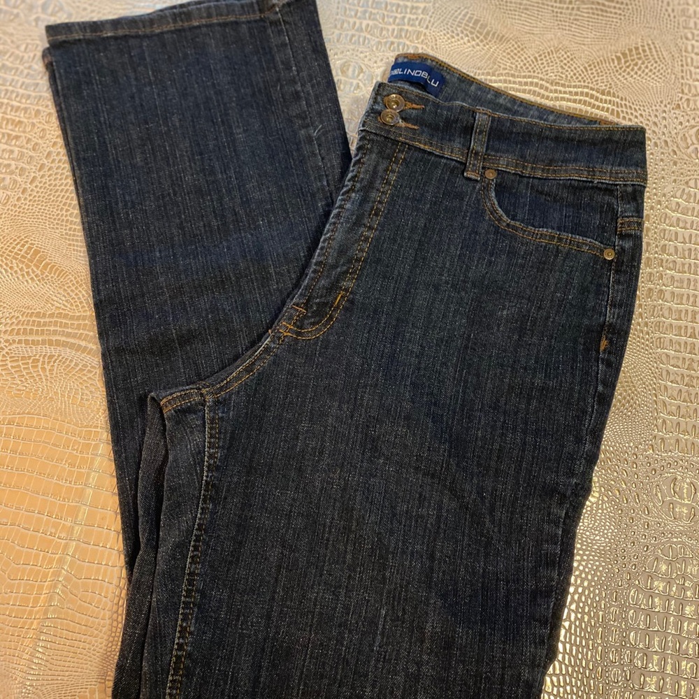 Women’s 16 Bandolinoblu Jeans EUC Dark wash